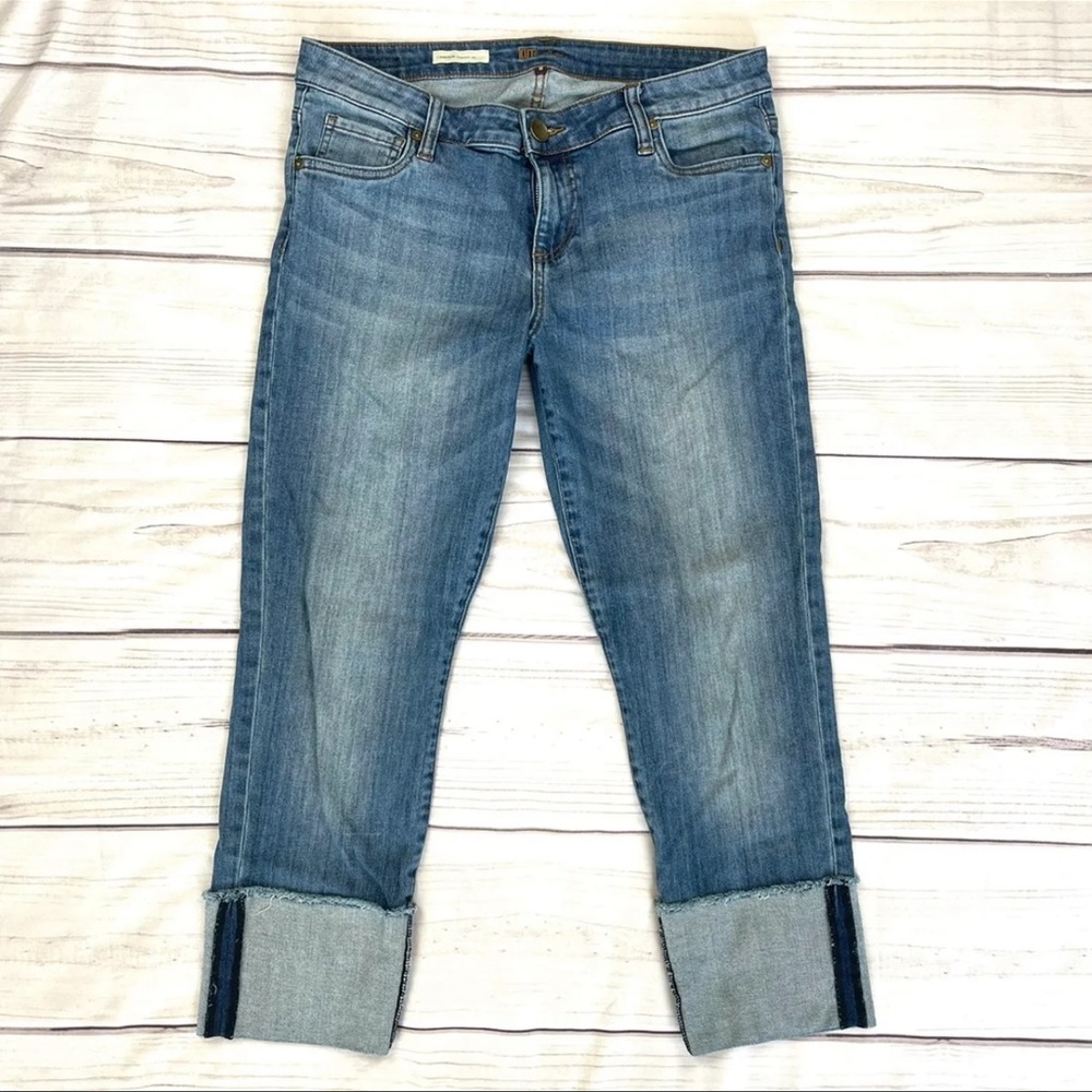 Kut from the Kloth Cameron Roll Cuff Straight Leg Jeans size 8